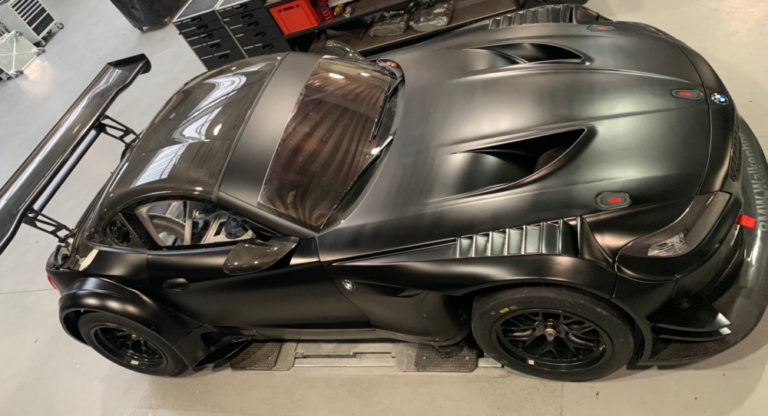 BMW Z4 GT3 RTR + Z4 GT3 Racetaxi + huge spare part package