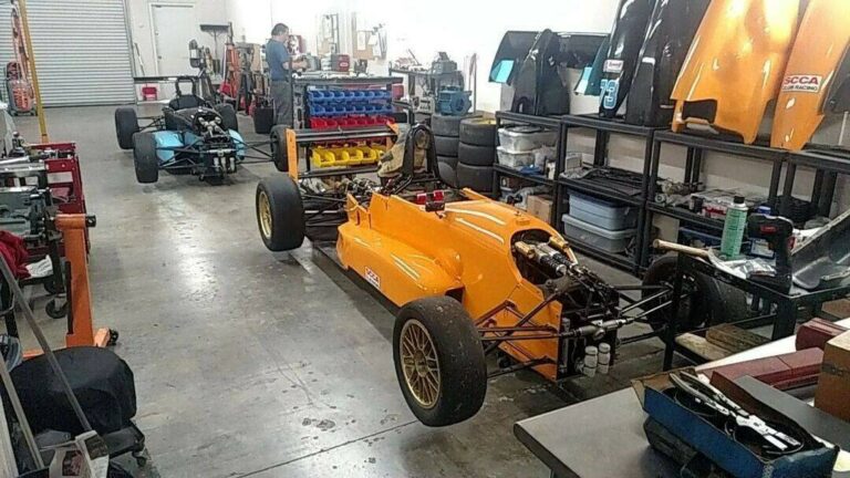 1998 TATUUS FC. / F.B (TWO CARS) COMPLETE RUNNING CARS. WITH EXTENSIVE SPARES PACKAGE.
