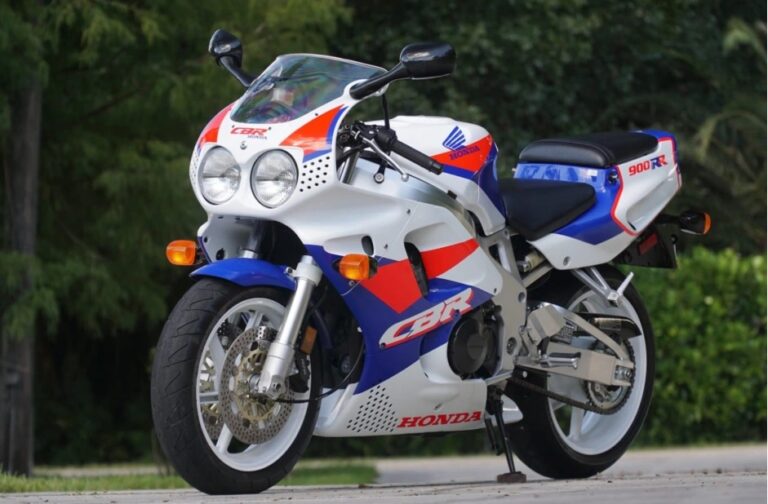 1993 Honda CBR900RR Fireblade