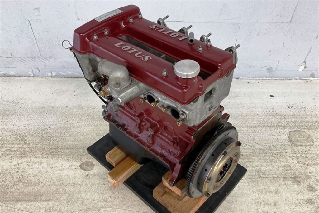 Lotus Elan racing engine