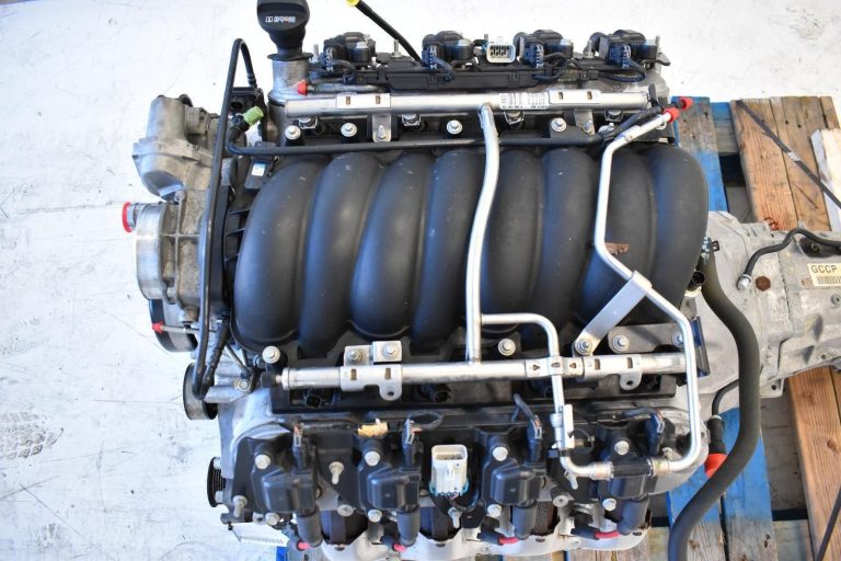 CADILLAC CTS-V (Engine & 6 Speed Tremec Manual Transmission Liftout) 6.0L LS2