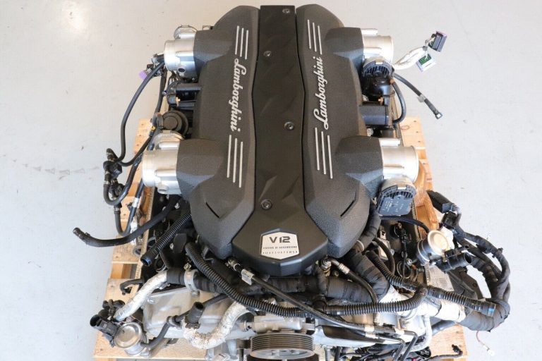Lamborghini Aventador S LP740 2019 6.5L V12 Complete Engine Motor