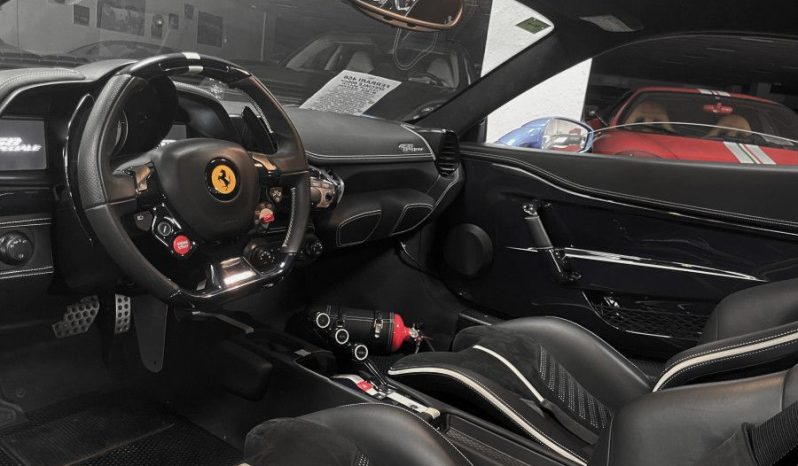 Ferrari 458 Speciale Tailor Made full