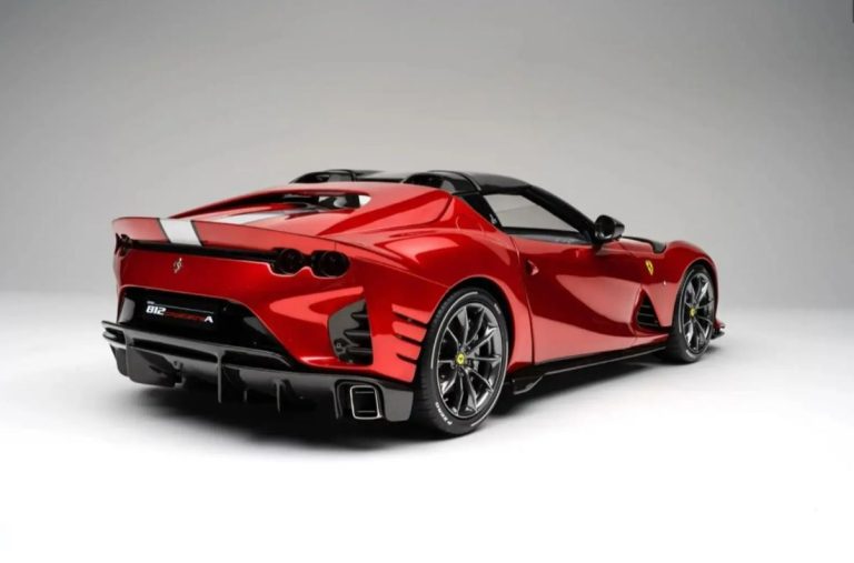 Ferrari 812 Competizione Aperta 830HP
