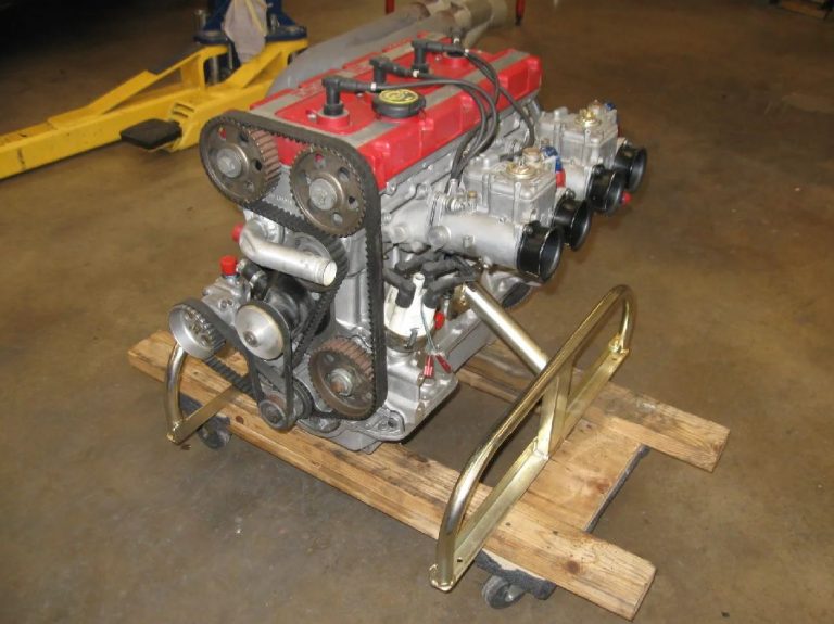 Cosworth YBM Racing Engine
