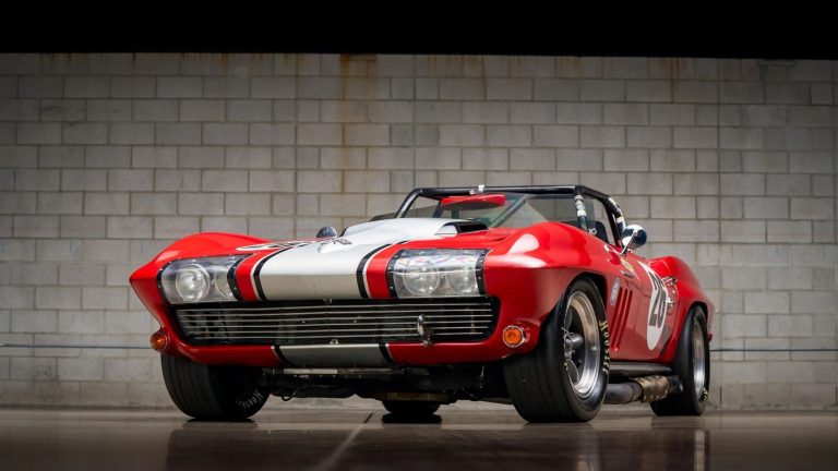 Corvette 1965 ‘Fuelie’ 1 of 771 FRESH!