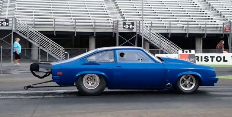 Race Car Drag Race New 1977