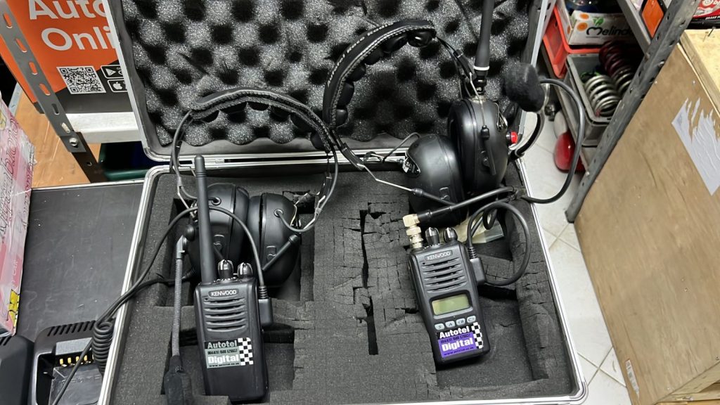 Kit Radio Racing Kenwood Autotel