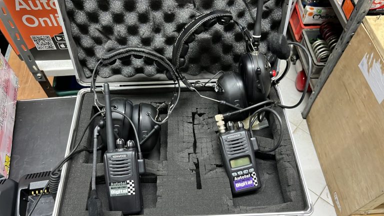 Kit Radio Racing Kenwood Autotel