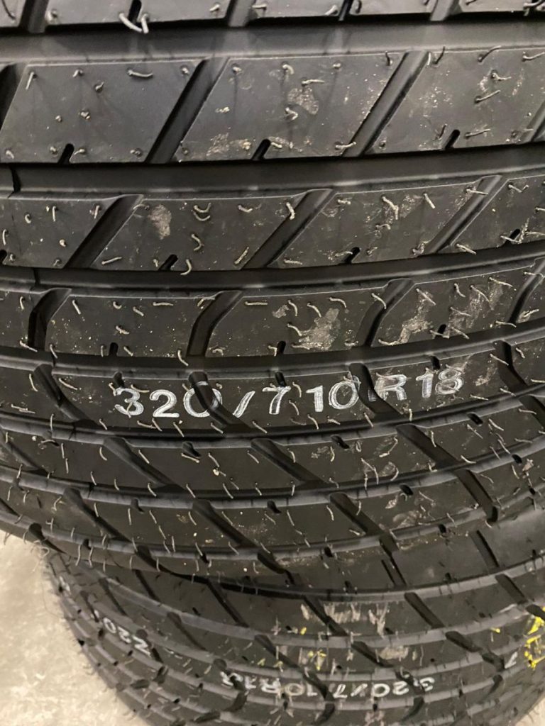New and used Tyres Pirelli DM e Hankook slick e Wet