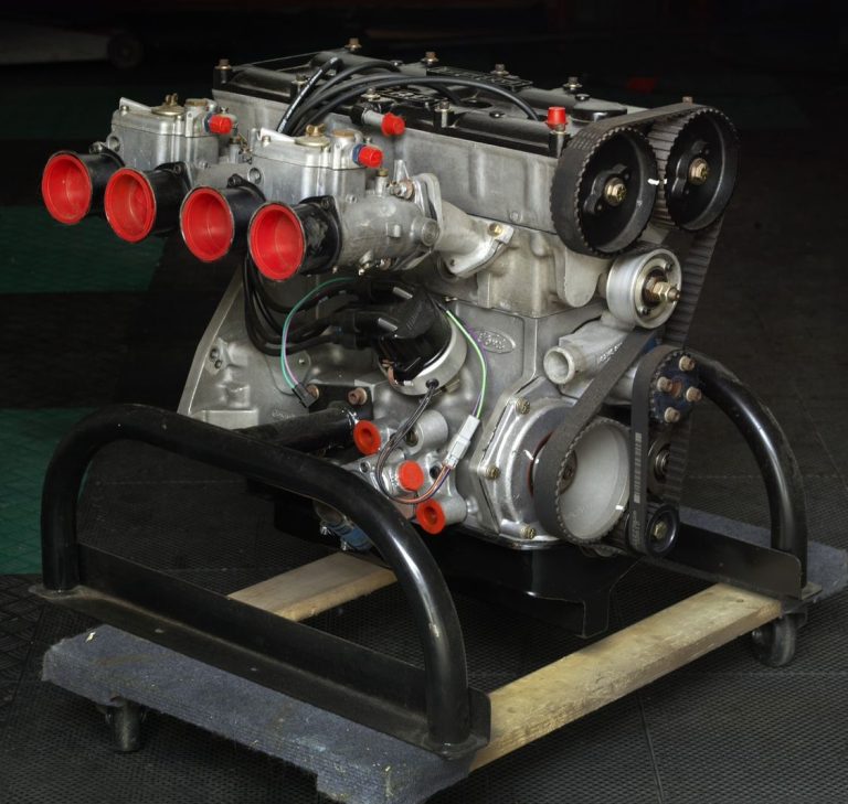 Ford-Cosworth BDG 2.0L Engine