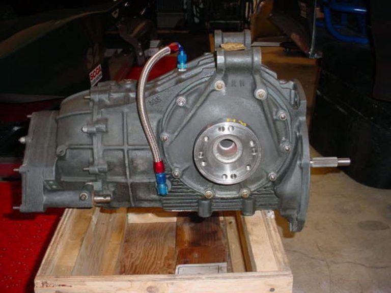 Hewland DG-300 Gearbox