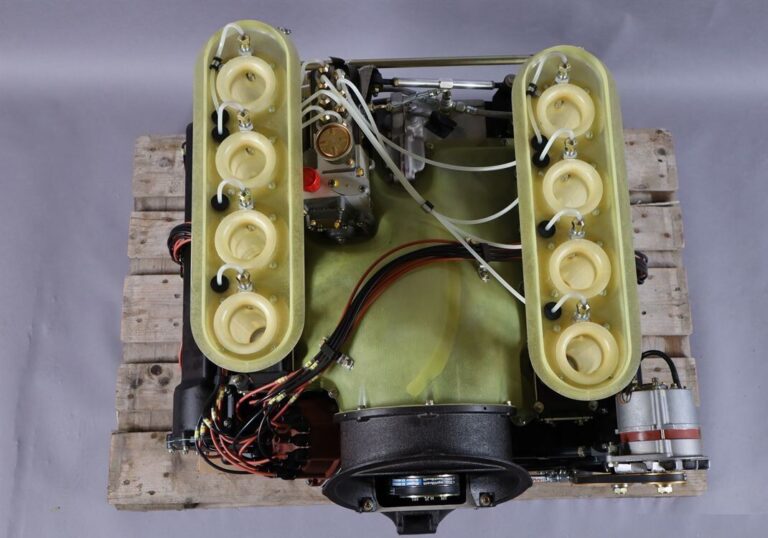 Porsche 908 Engine