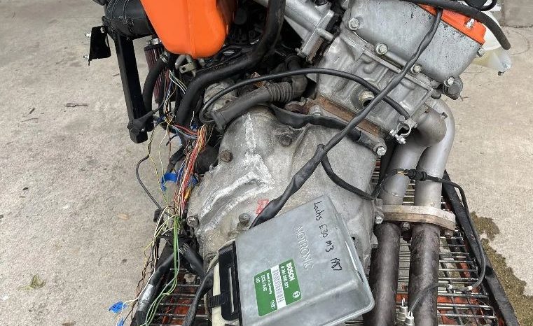 BMW S14 2.5L Engine and Getrag 5-Speed Gearbox full