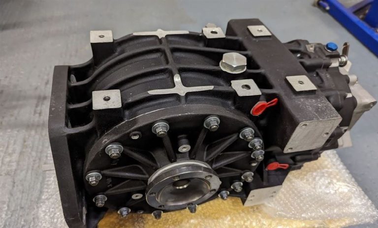 Hewland NMT 6 Speed sequential gearbox
