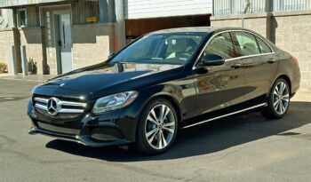 2017 Mercedes-Benz 300 full