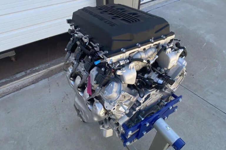 Chevrolet Performance LT5 Crate Engine