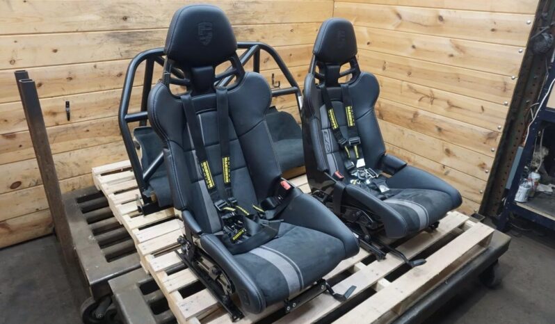 Set Carbon Fiber Bucket Seat Cantrell Roll cage & Rear