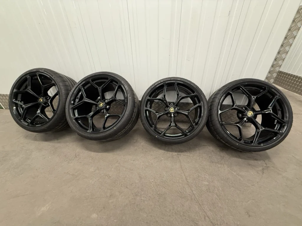 Lamborghini Revuelto 21 22 inch wheels set original new
