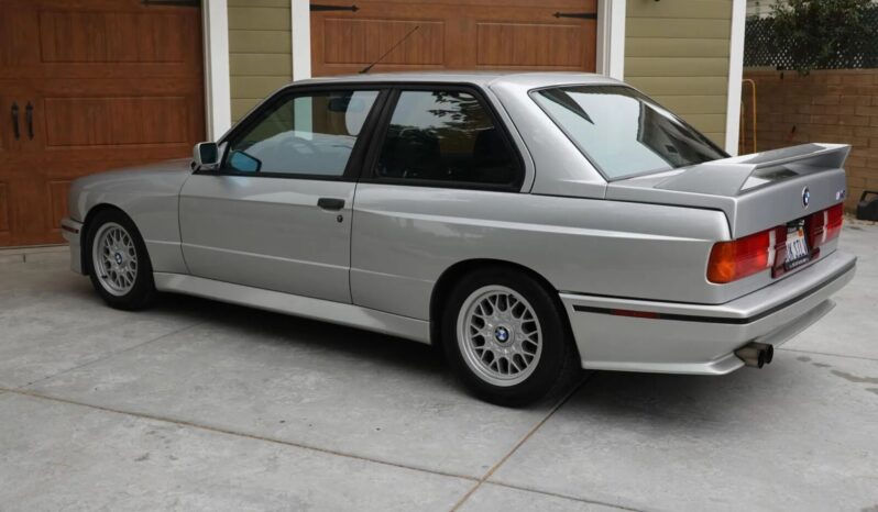 1990 BMW M3 2.5L full