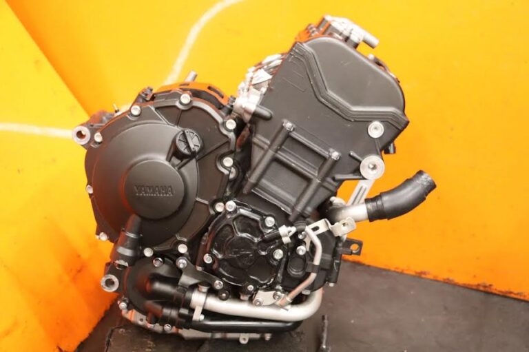 2020-2025 YAMAHA YZF R1 OEM ENGINE