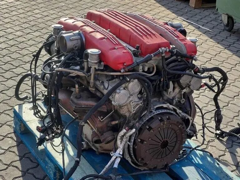 FERRARI 612 SCAGLIETTI F137 F133F 575 MARANELLO ENGINE V12 5.75L