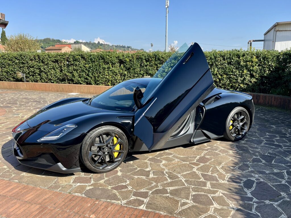 Maserati MC20