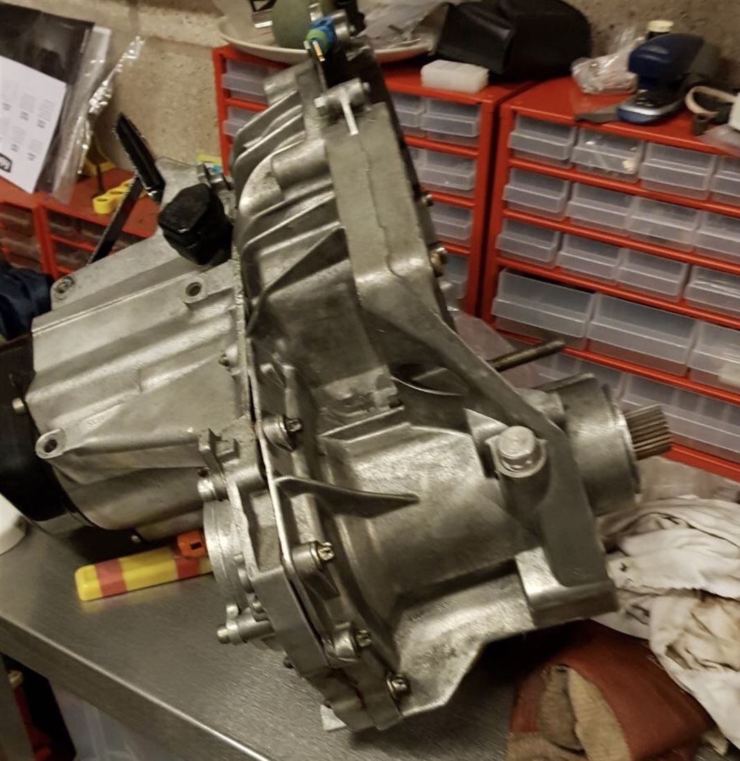 RENAULT CLIO SADEV 5 Speed Dog Box