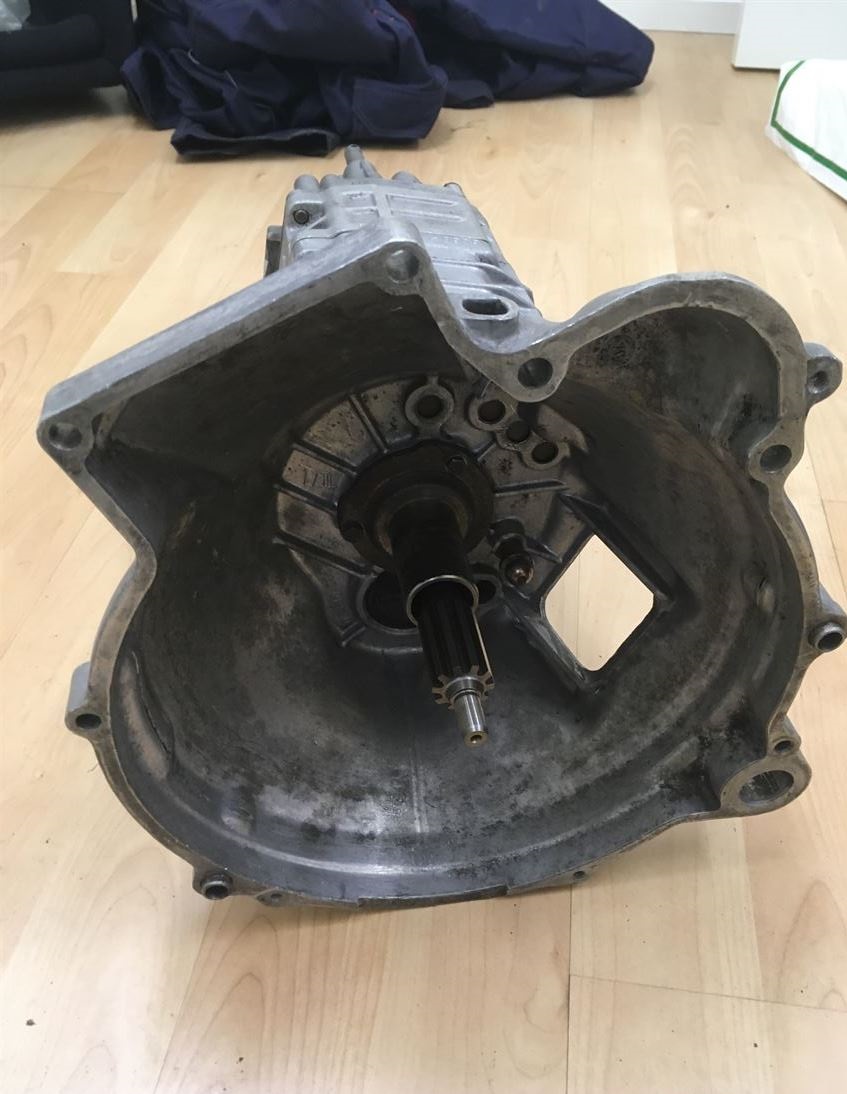BMW 2002 Gertag 2358 racing gearbox