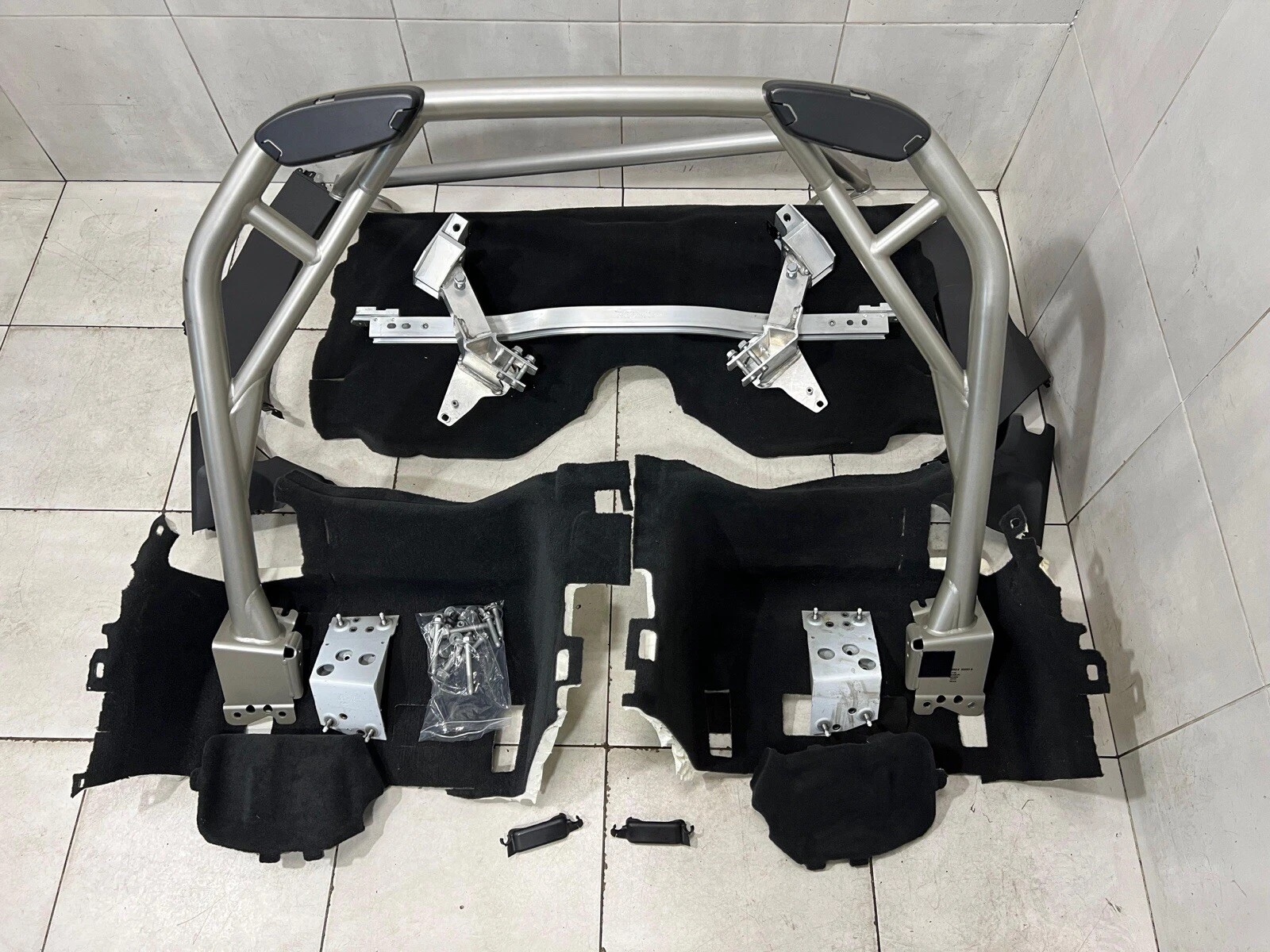 OEM PORSCHE 718 GT4RS WEISSACH PACK TITANIUM CLUBSPORT ROLL CAGE SET GT4