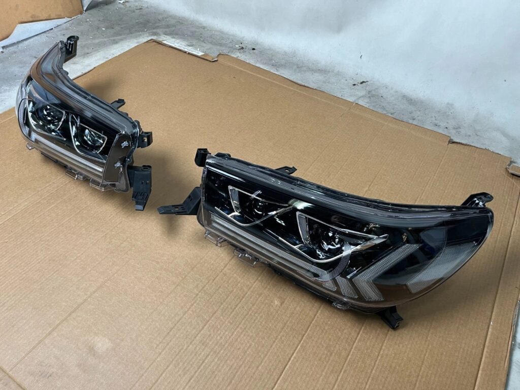 Pair LED Headlights for Toyota Hilux N80 2015-19 SR Model Black DRL Sequential