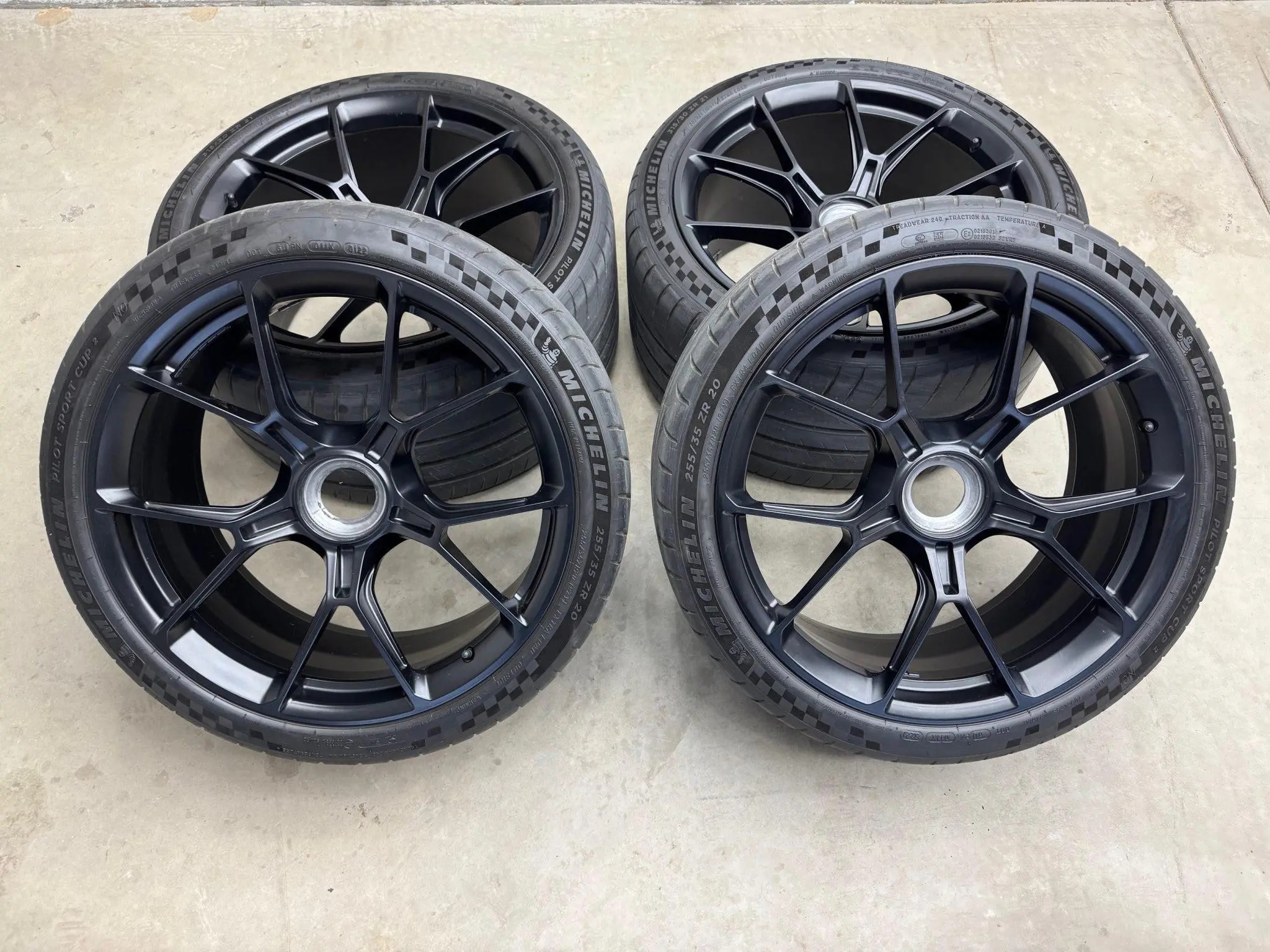 20×9.5″ and 21×12″ Wheels for Porsche 992 GT3