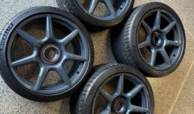 20×9″ and 20×11.5″ Porsche Carbon-Fiber Wheels