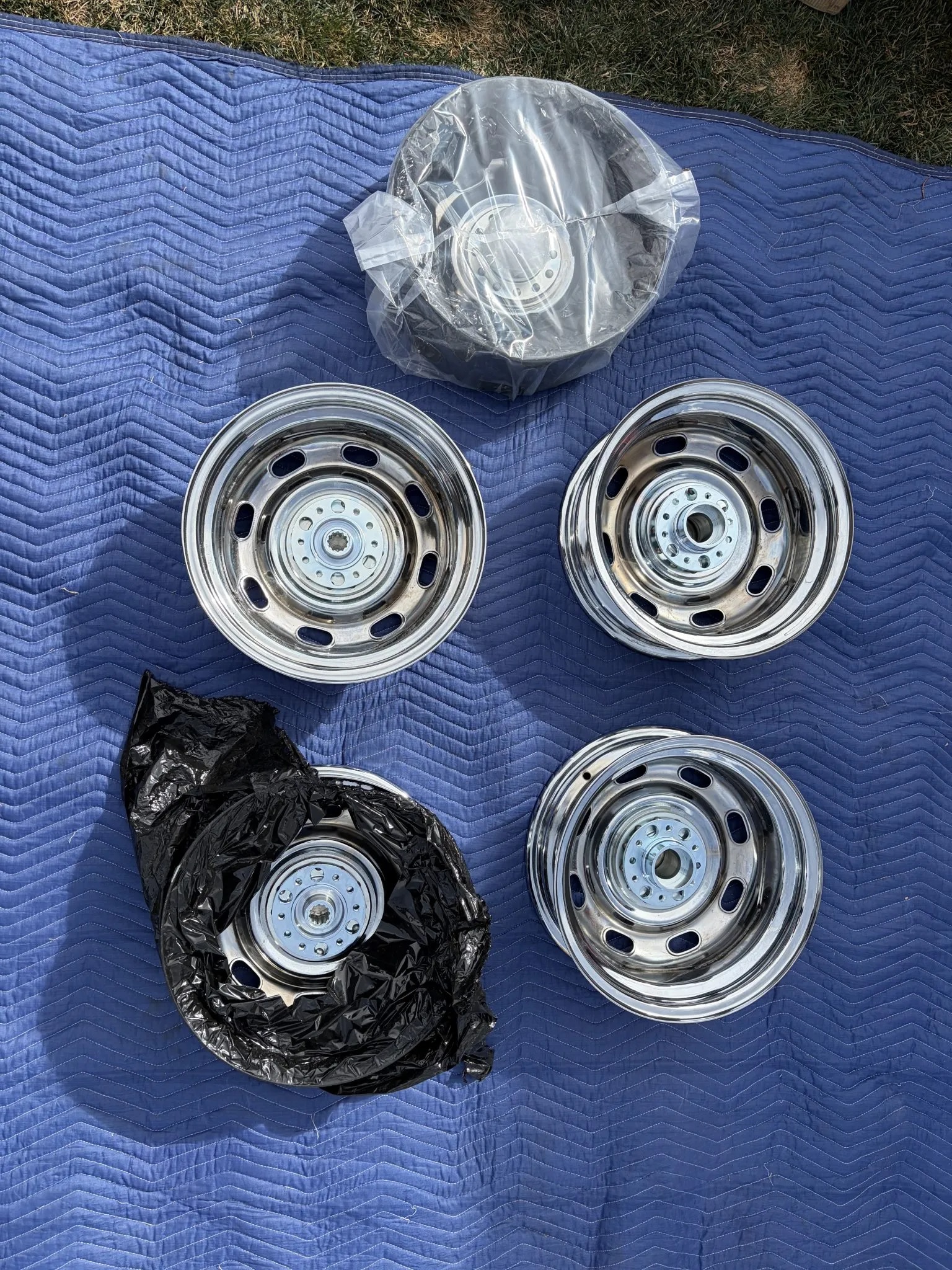 15×5.5″ Rudge-Style Knock-Off Wheels for Porsche 356