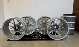 20×9.5″ and 21×12.5″ BBS Magnesium Center-Lock Wheels for Porsche