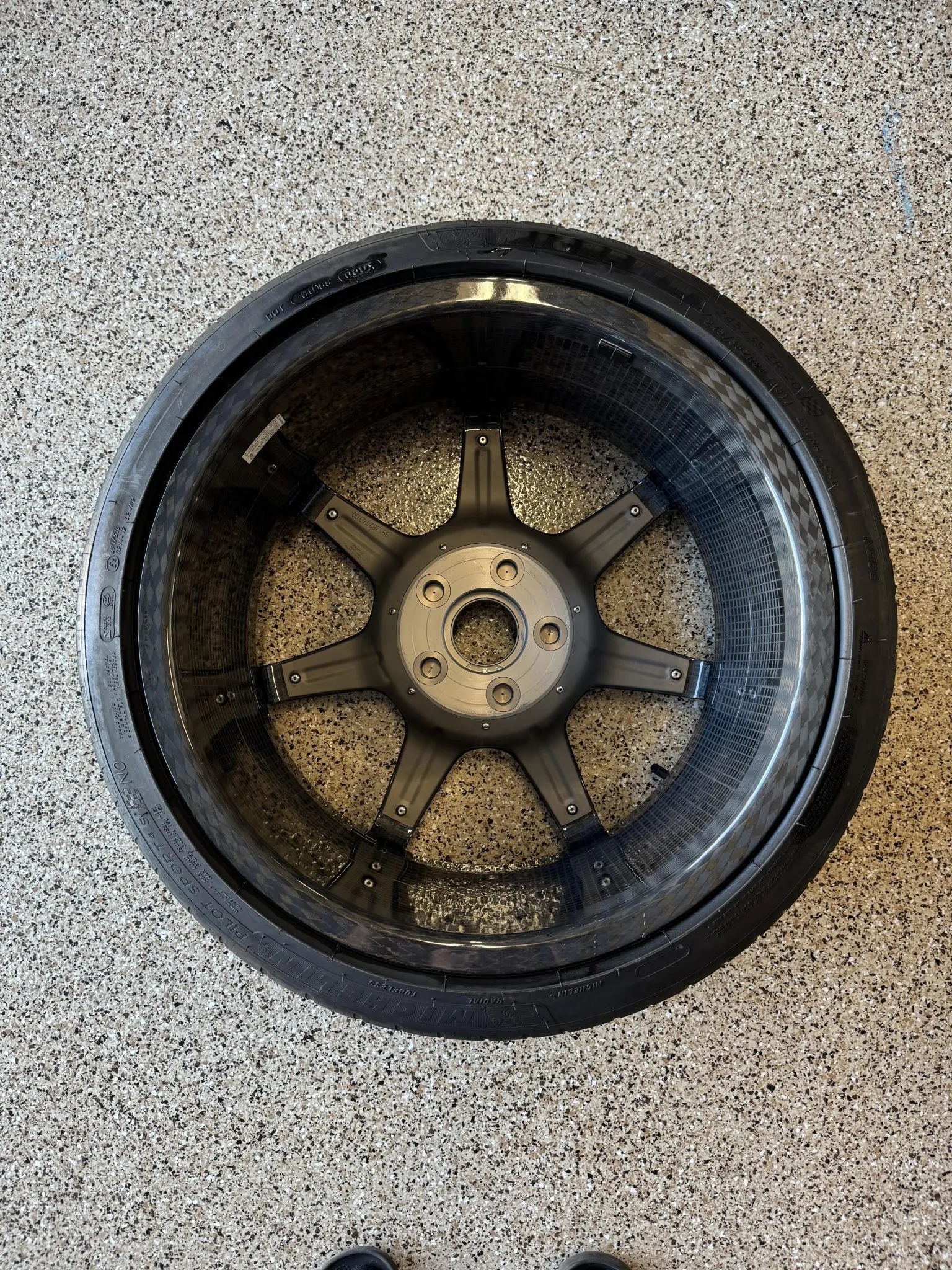 20×9″ and 20×11.5″ Porsche Carbon-Fiber Wheels