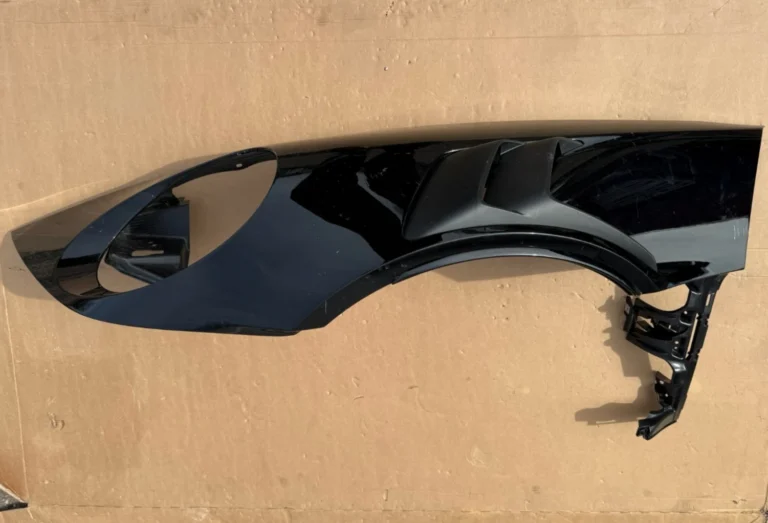 Porsche 992 GT3RS GT3 RS Front Fender Wing Left 9GT821017J 9GT821103DG2X