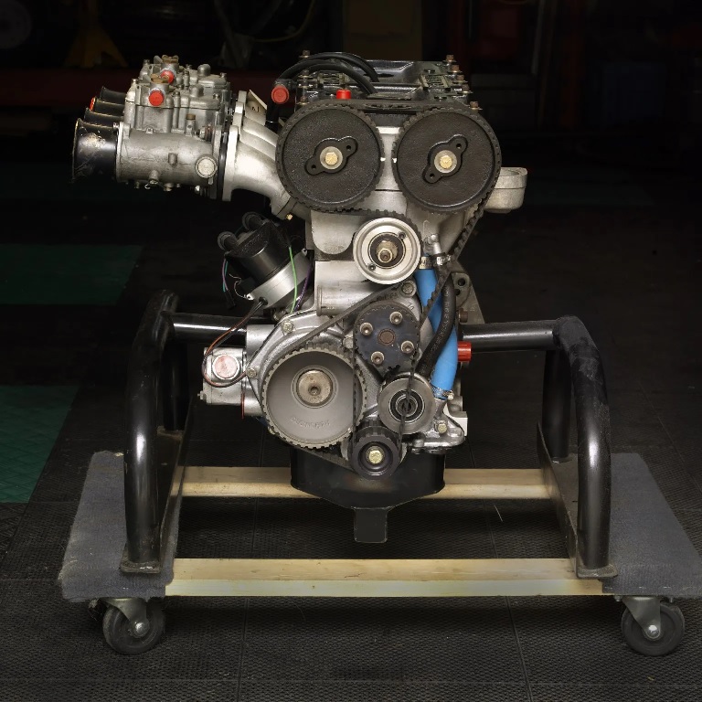 Ford-Cosworth BDG 2.0L Engine