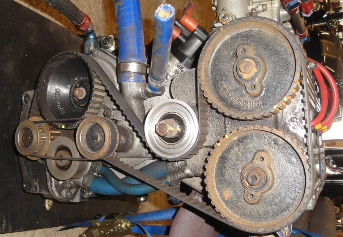 Ford Cosworth 2.0 litre BDG engine