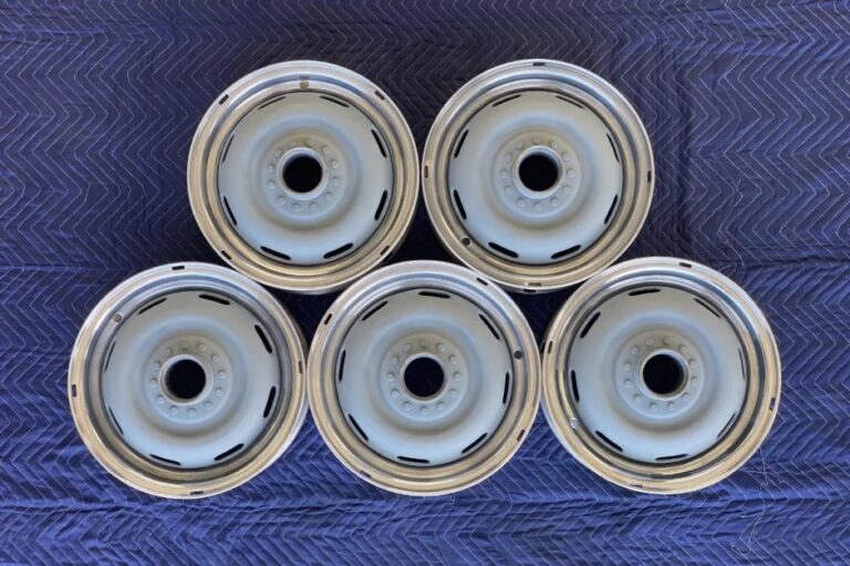 15×5″ Rudge Knock-Off Wheels and Brake Drums