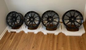 20×9″ and 20×11″ Carbon-Fiber Wheels for Ferrari 488 Pista