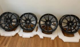 20×9″ and 20×11″ Carbon-Fiber Wheels for Ferrari 488 Pista