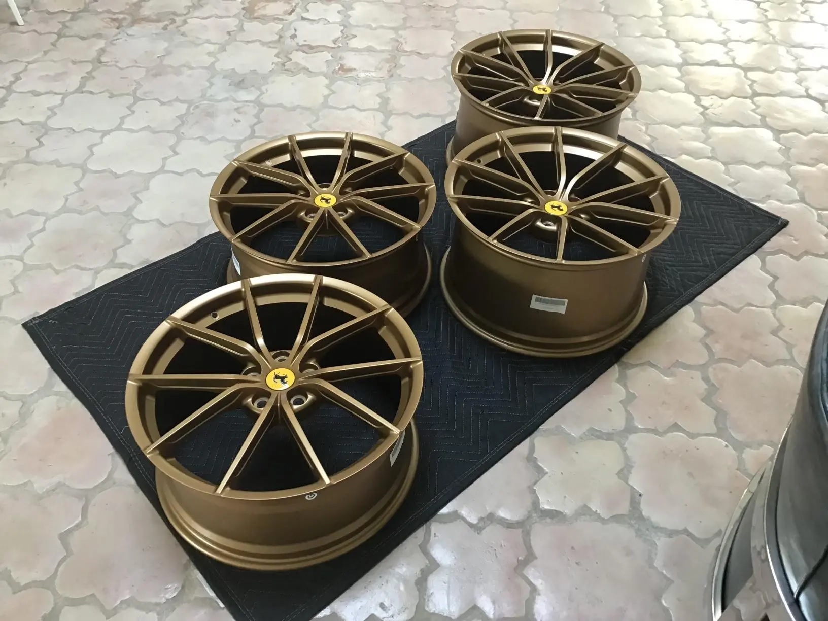 20×9″ and 20×11″ AppTech Wheels for Ferrari Pista