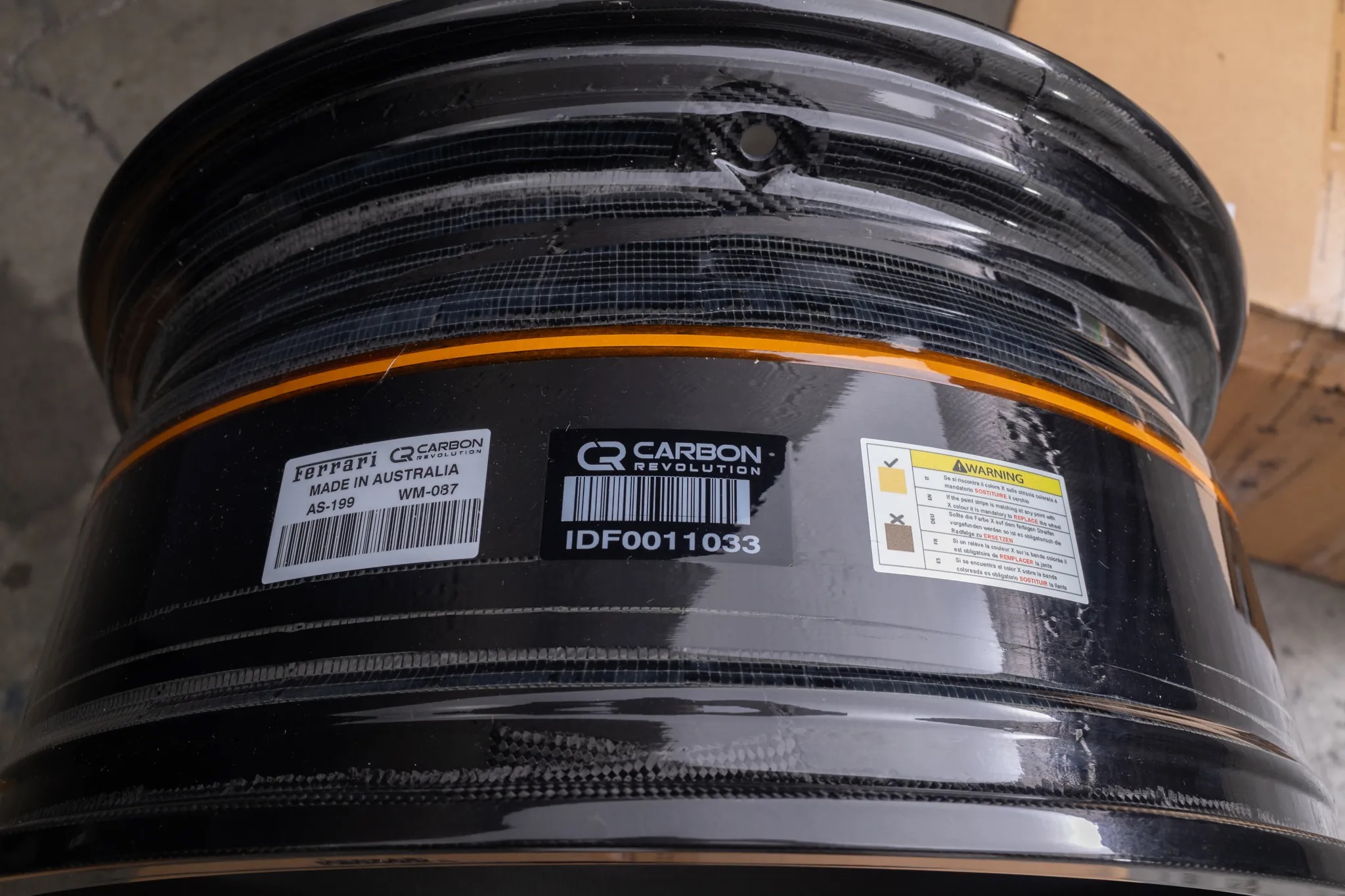 20×9″ and 20×11″ Carbon-Fiber Wheels for Ferrari