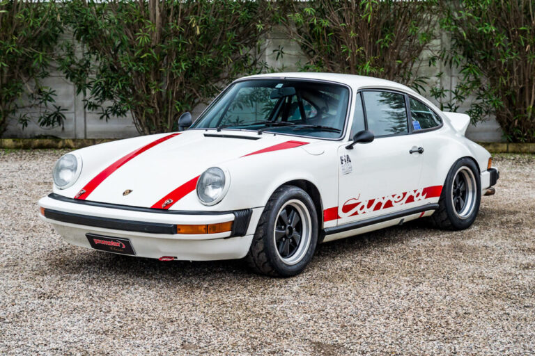 Porsche 911 Carrera 2.7 FIA Race Car Group 3