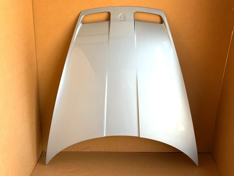 Nice! 2022-2024 Porsche 911 992 GT3 Carbon Hood OEM