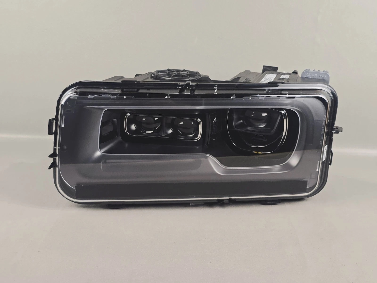 2019 – 2024 Rolls Royce Cullinan Headlight Left side Laser