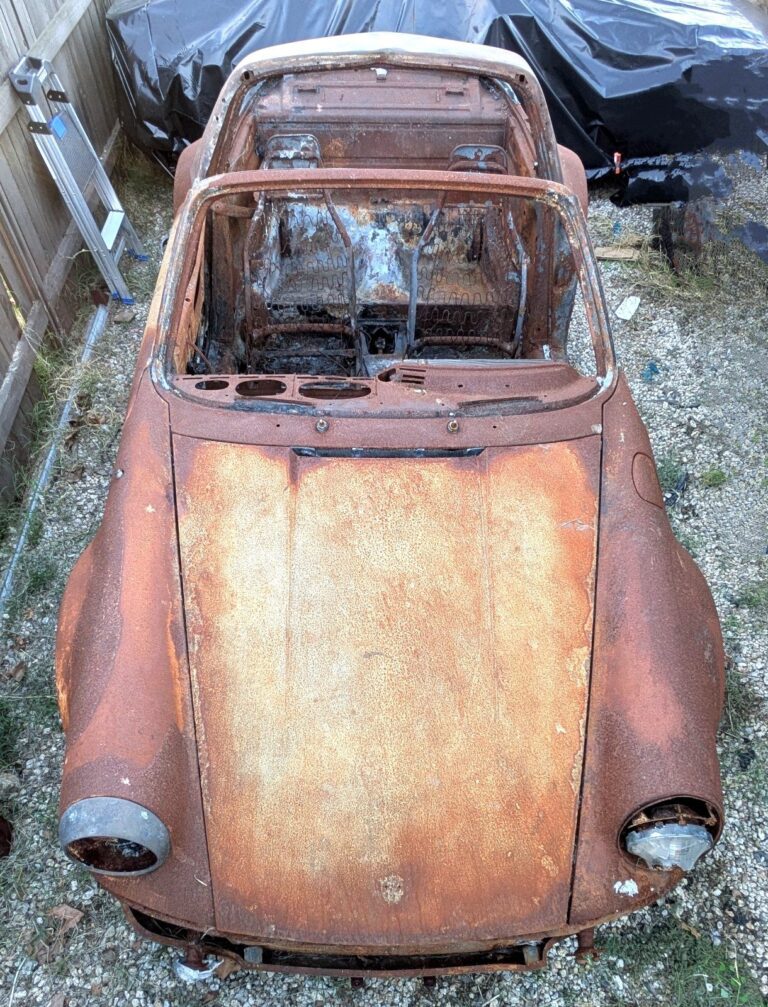 Modified 1970 Porsche 911 Targa w/Steel Turbo Flares. Burned/For parts