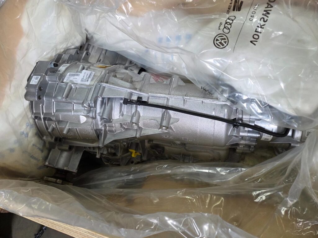 NEW Genuine 2017-2019 Audi Q7 3.0L Auto TRANSMISSION OEM OD5 300 040 C