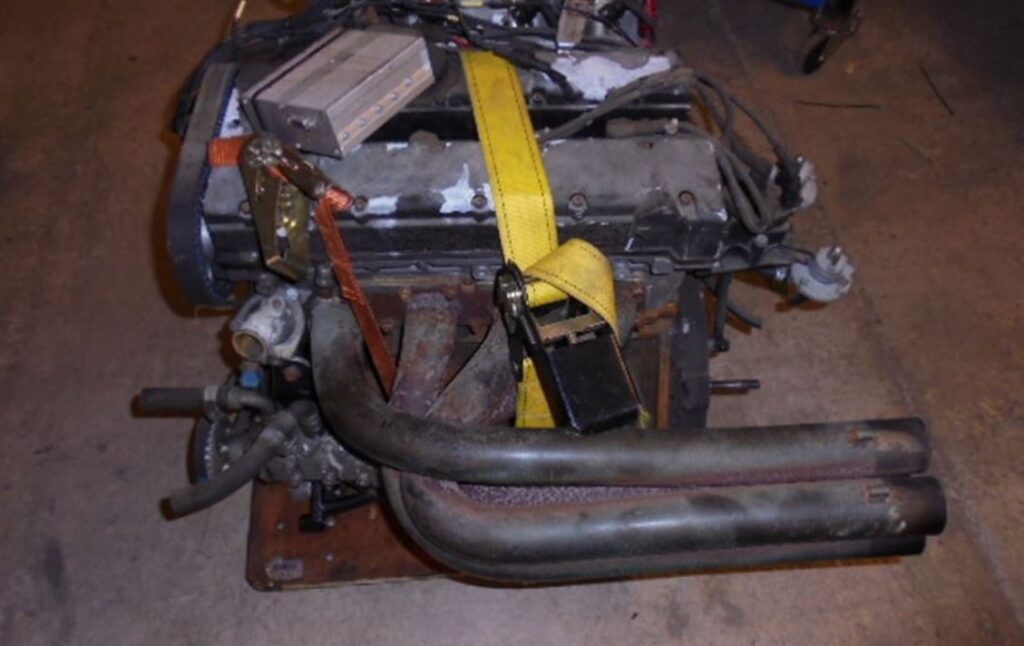 Vauxhall 2L Engine
